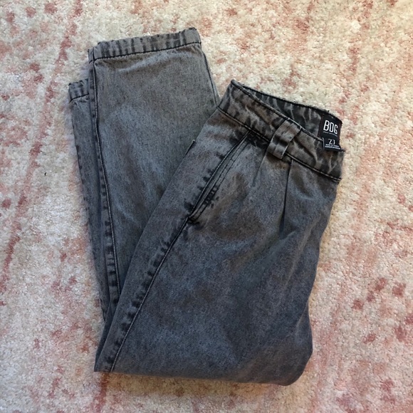 UO BDG Sofie pleated stone wash jeans - Picture 4 of 4